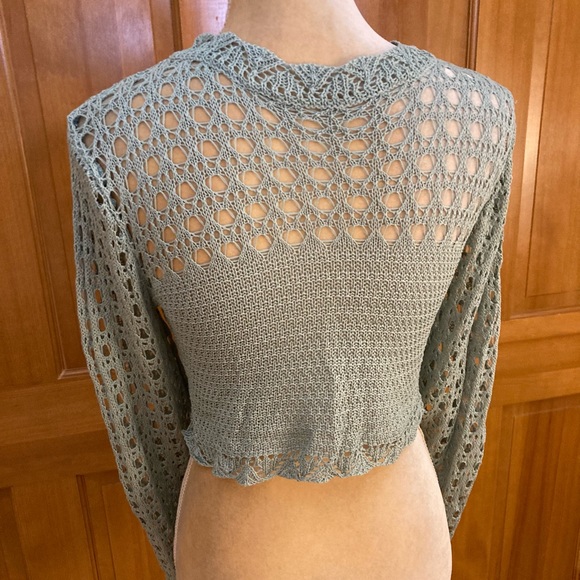 Nwt, Lavishly Paris Women’s Green Knitted Crop Top Sweater - Picture 11 of 16